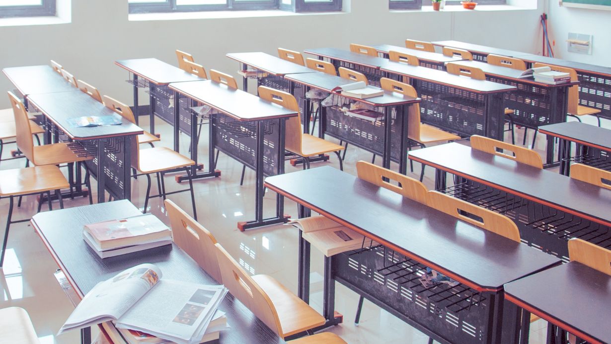 De ce acest om e incompatibil cu meseria de profesor